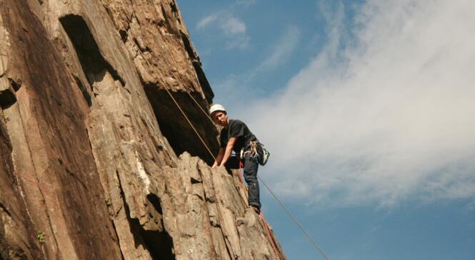 Sortie falaise à Saint léger image article