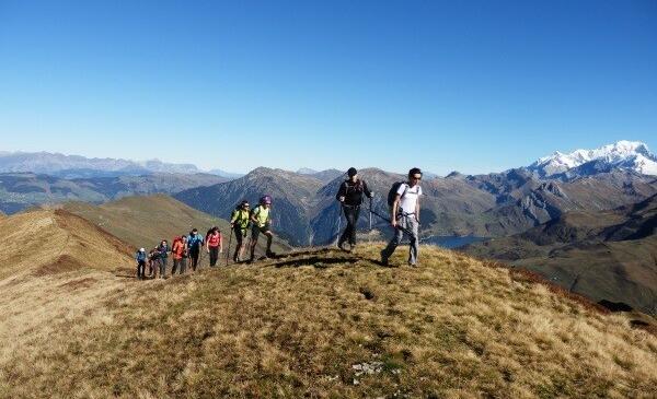 Démarrage de la saison d’été 2015 de randonnée pédestre image article