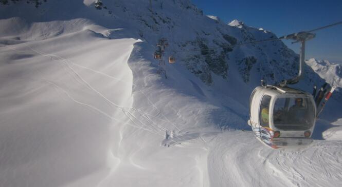 Du ski en Iran... image article