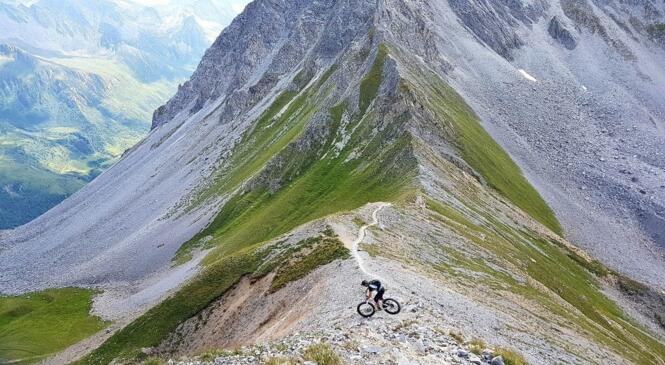 V2M le réveil de la force  image article