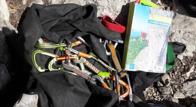 Découverte des falaises de la Drôme pour les jeunes grimpeurs de la section de Montmélian image article