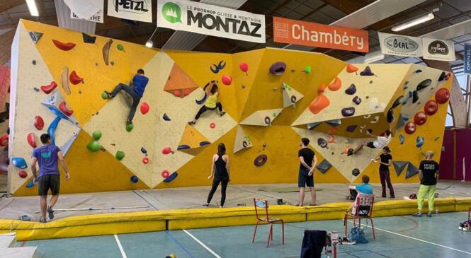 Grimpe en salle : pensez à porter votre pass escalade ! image article