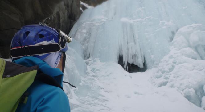 Cascade de glace : le ruisseau du Chatel image article