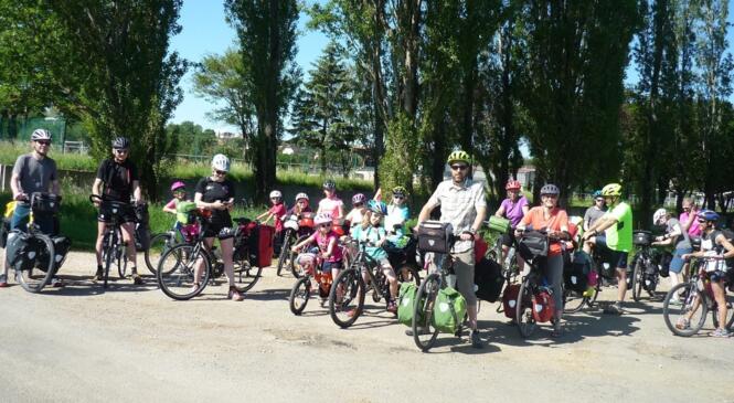 Voyage à vélo en famille en Bourgogne image article