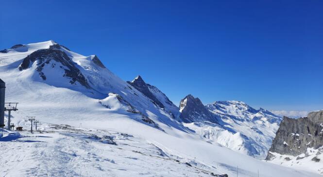 La commission Alpin a besoin de vous ! - Choix des stations hiver 2023 image article