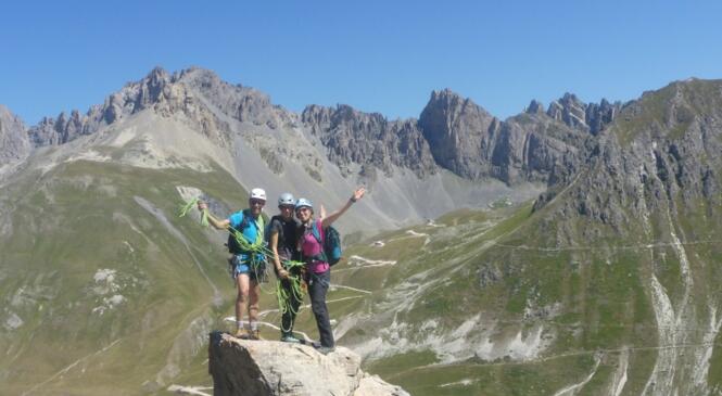 Classe préparatoire féminine - candidatures à l'initiateur alpinisme image article