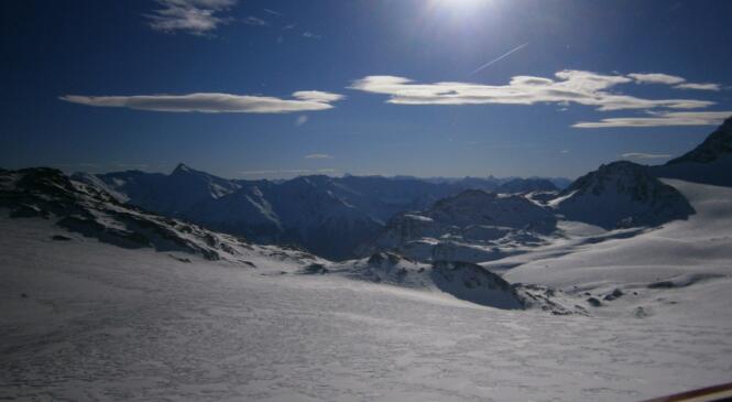 Valthorens : neige froide et beau temps image article